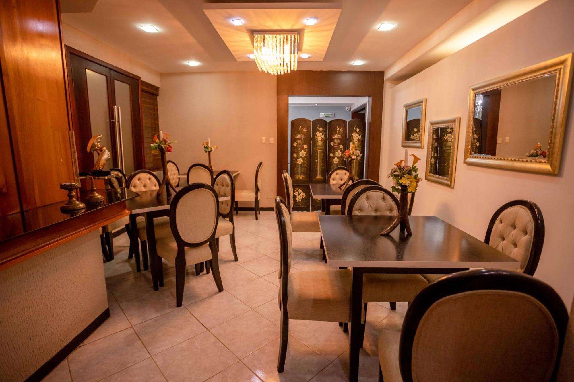 Casa Lolita Hotel-Boutique Portoviejo Extérieur photo